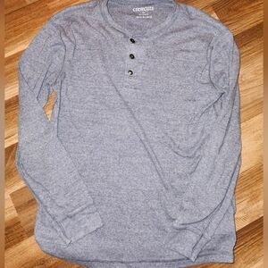 Crewcuts Boys Size 12/14 blue long sleeve Henley with buttons.